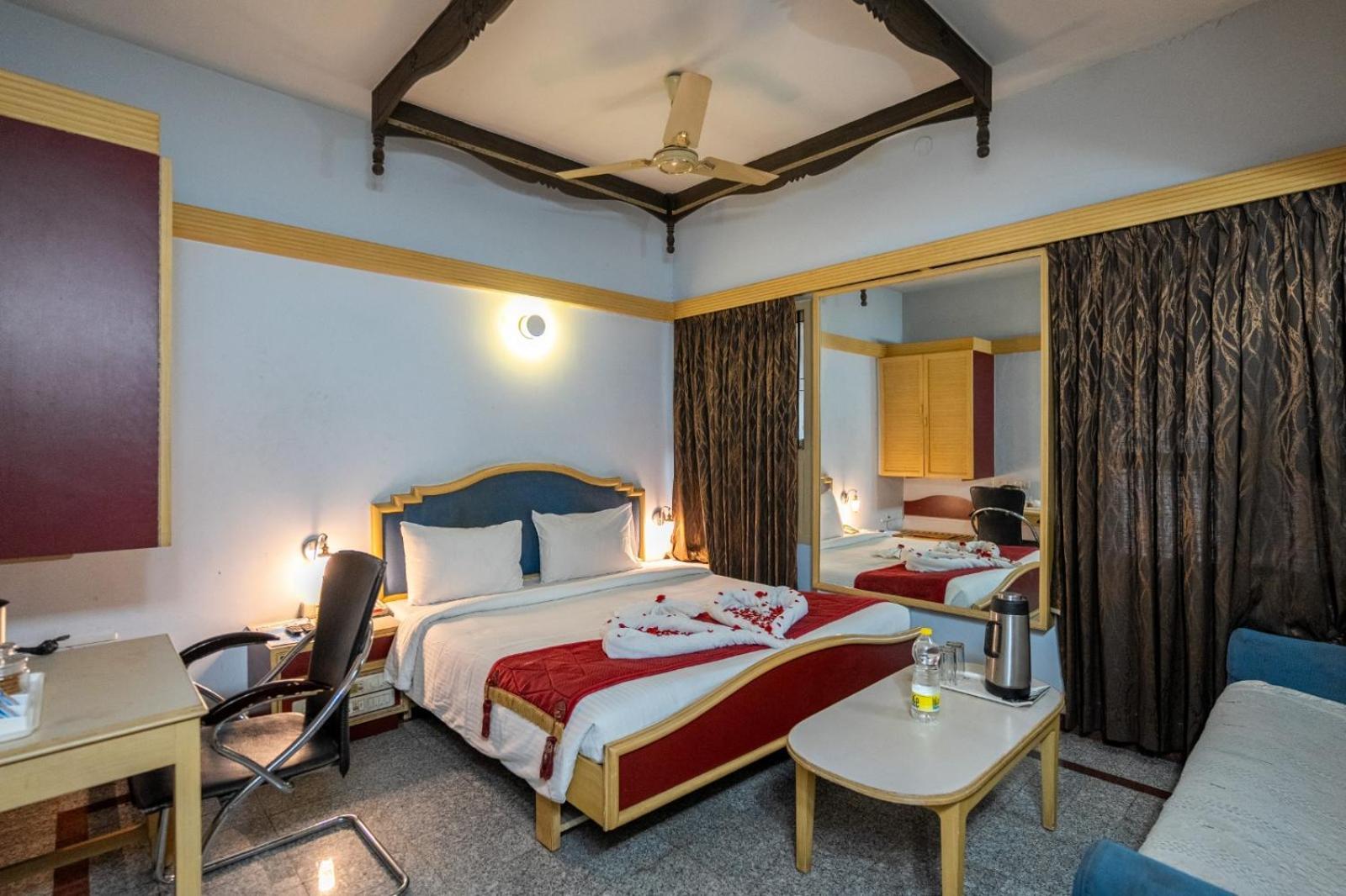 Sree Bharani Hotels Тірунелвелі Екстер'єр фото